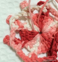 Flor margarida rasteira em crochê (20)