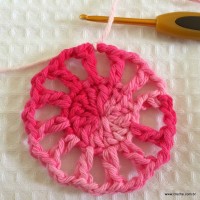 Flor para cortina e manta - www.croche.cpm (13)