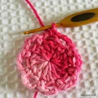 Flor roseta passo a passo - www.croche.com (12)