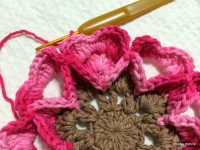 Passo_a_passo_flor_paix_o_por_roma_www.croche.com_120_