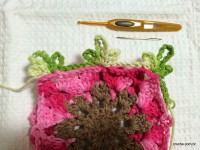 Passo_a_passo_flor_paix_o_por_roma_www.croche.com_163_