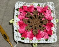 Passo_a_passo_flor_paix_o_por_roma_www.croche.com_175_