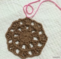 Passo_a_passo_flor_paix_o_por_roma_www.croche.com_44_