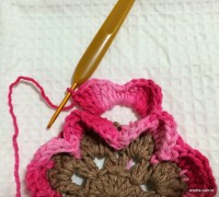 Passo_a_passo_flor_paix_o_por_roma_www.croche.com_96_