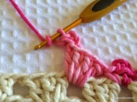 Tapete-2Bcom-2BFLOR-2BMARIANA-2B-2Bwww.croche.com-2B-8--300x225