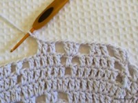 Tapete-2Boval-2Bde-2Bcroch-C3-AA-2Bbranco-2B-2Bpap-2B-2Bwww.croche-2B-30--300x225