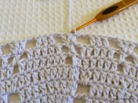 Tapete-2Boval-2Bde-2Bcroch-C3-AA-2Bbranco-2B-2Bpap-2B-2Bwww.croche-2B-32--300x225