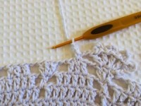 Tapete-2Boval-2Bde-2Bcroch-C3-AA-2Bbranco-2B-2Bpap-2B-2Bwww.croche-2B-57--300x225