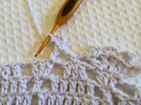 Tapete-2Boval-2Bde-2Bcroch-C3-AA-2Bbranco-2B-2Bpap-2B-2Bwww.croche-2B-59--300x225