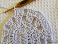 Tapete_oval_de_croch_branco_pap_www.croche.com_59_