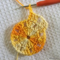 Flor contornada passo a passo (14)