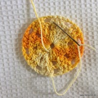 Flor contornada passo a passo (18)