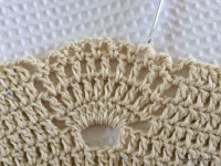 Tapete redondo com flor girasso passo a passo (163)