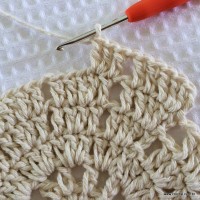 Tapete redondo com flor girasso passo a passo (37)