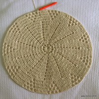 Tapete redondo com flor girasso passo a passo (90)