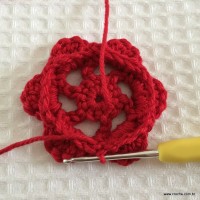 Al&ccedil;as de correntinhas finalizadas no avesso