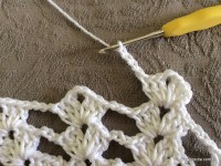 Trilho de mesa - caminho de mesa com flor rasteirinha - passo a passo (34)