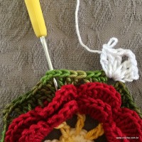 Trilho de mesa - caminho de mesa com flor rasteirinha - passo a passo (6)