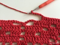 Tapete vermelho em crochê filé (121)