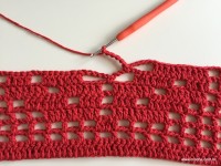 Tapete vermelho em crochê filé (124)