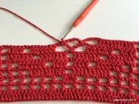 Tapete vermelho em crochê filé (125)