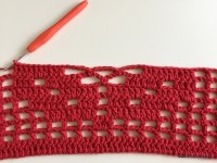 Tapete vermelho em crochê filé (130)