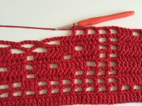 Tapete vermelho em crochê filé (148)