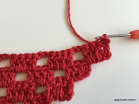 Tapete vermelho em crochê filé (165)