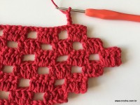 Tapete vermelho em crochê filé (235)