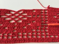 Tapete vermelho em crochê filé (239)