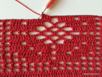 Tapete vermelho em crochê filé (244)