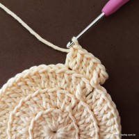 Tapete caramelo - passo a passo (30)