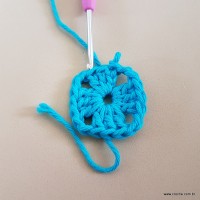 Tapete azul quadrado passo a passo (11)