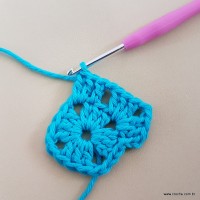 Tapete azul quadrado passo a passo (20)