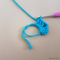 Tapete azul quadrado passo a passo (5)