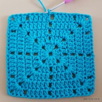 Tapete azul quadrado passo a passo (58)