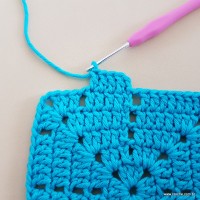 Tapete azul quadrado passo a passo (59)