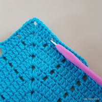 Tapete azul quadrado passo a passo (88)