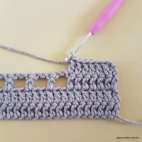 Tapete flores e folhas com gráfico (27)