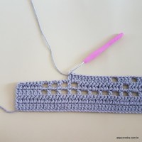 Tapete flores e folhas com gráfico (49)