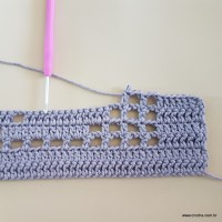 Tapete flores e folhas com gráfico (54)