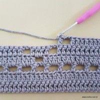 Tapete flores e folhas com gráfico (58)