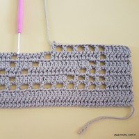 Tapete flores e folhas com gráfico (86)