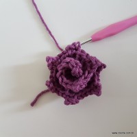 Flor Rhosângela - passo a passo (22)